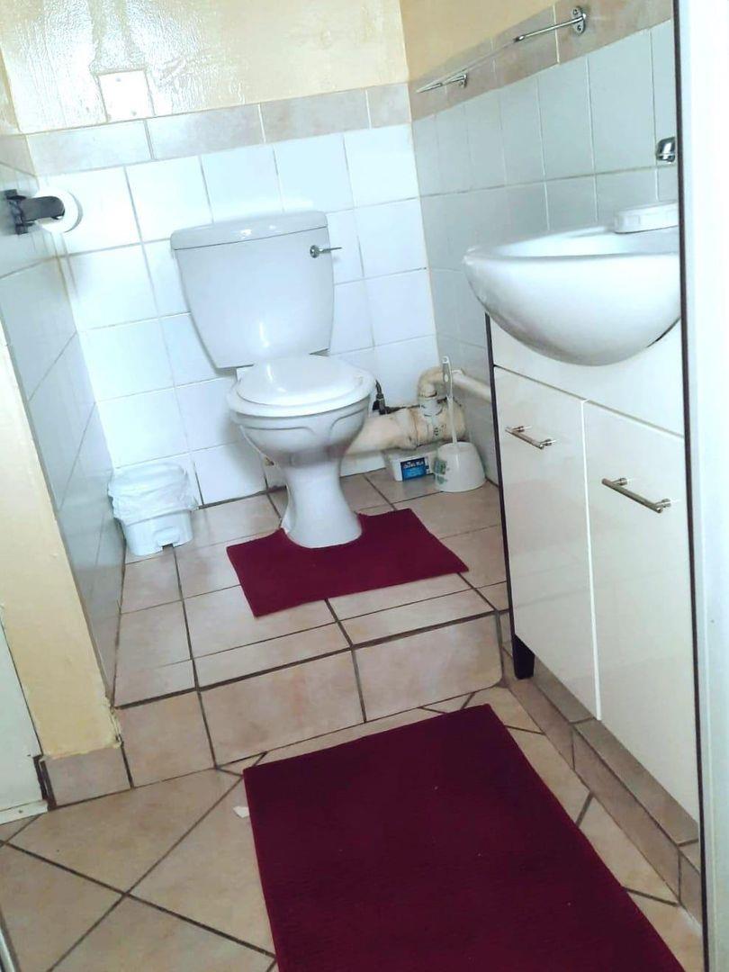  Bedroom Property for Sale in Wilkoppies North West
